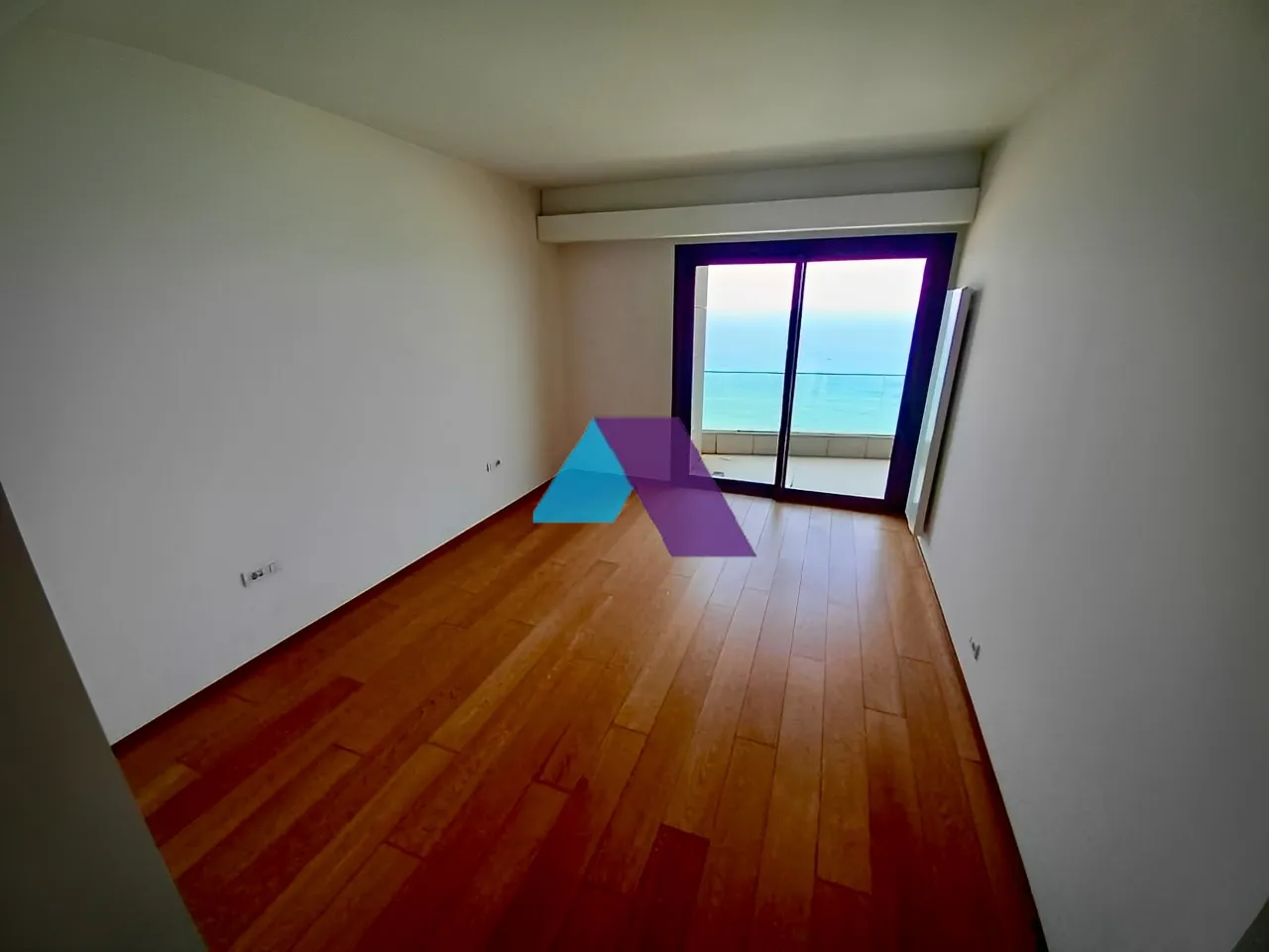 Apartment for Sale in Raoucheh