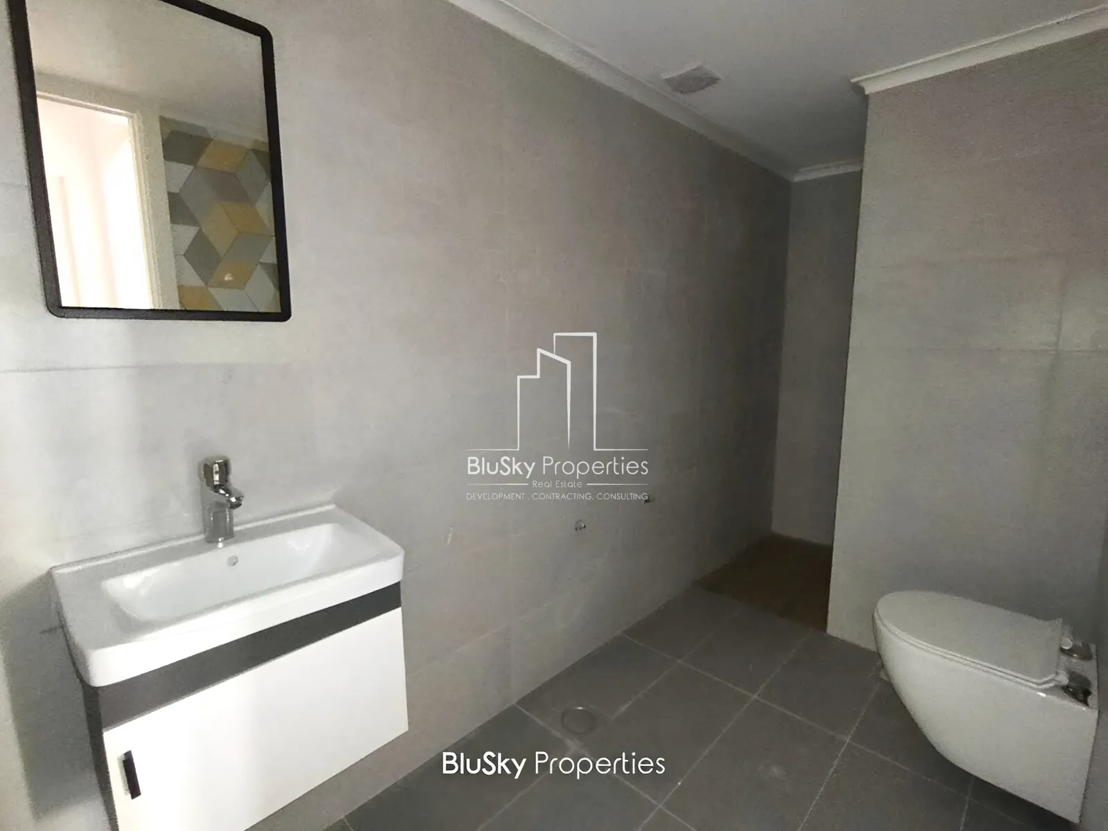 Apartment for Sale in Halat