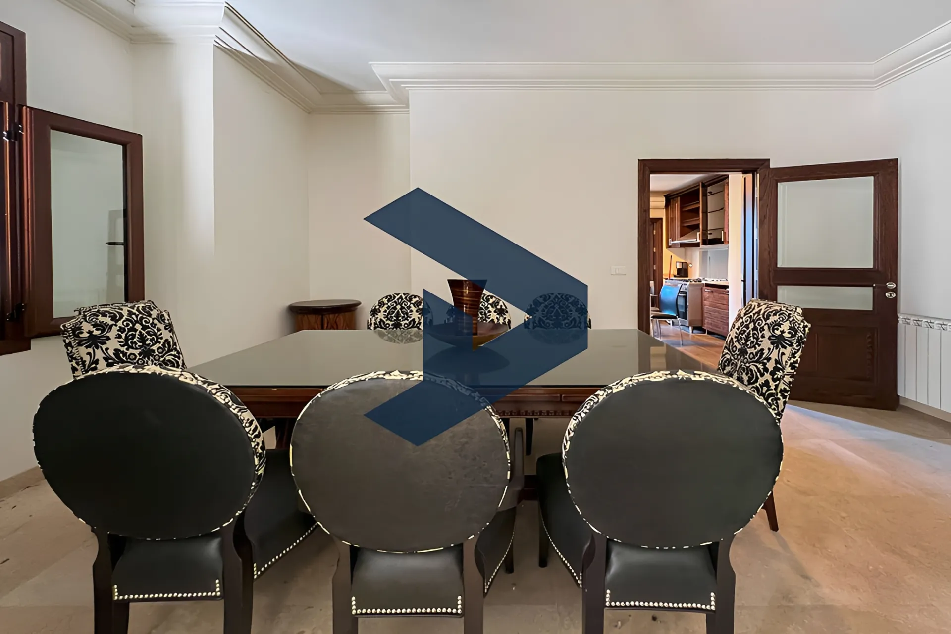 Apartment for rent in Achrafieh, Beirut, Lebanon - 4 bed, 5 bath