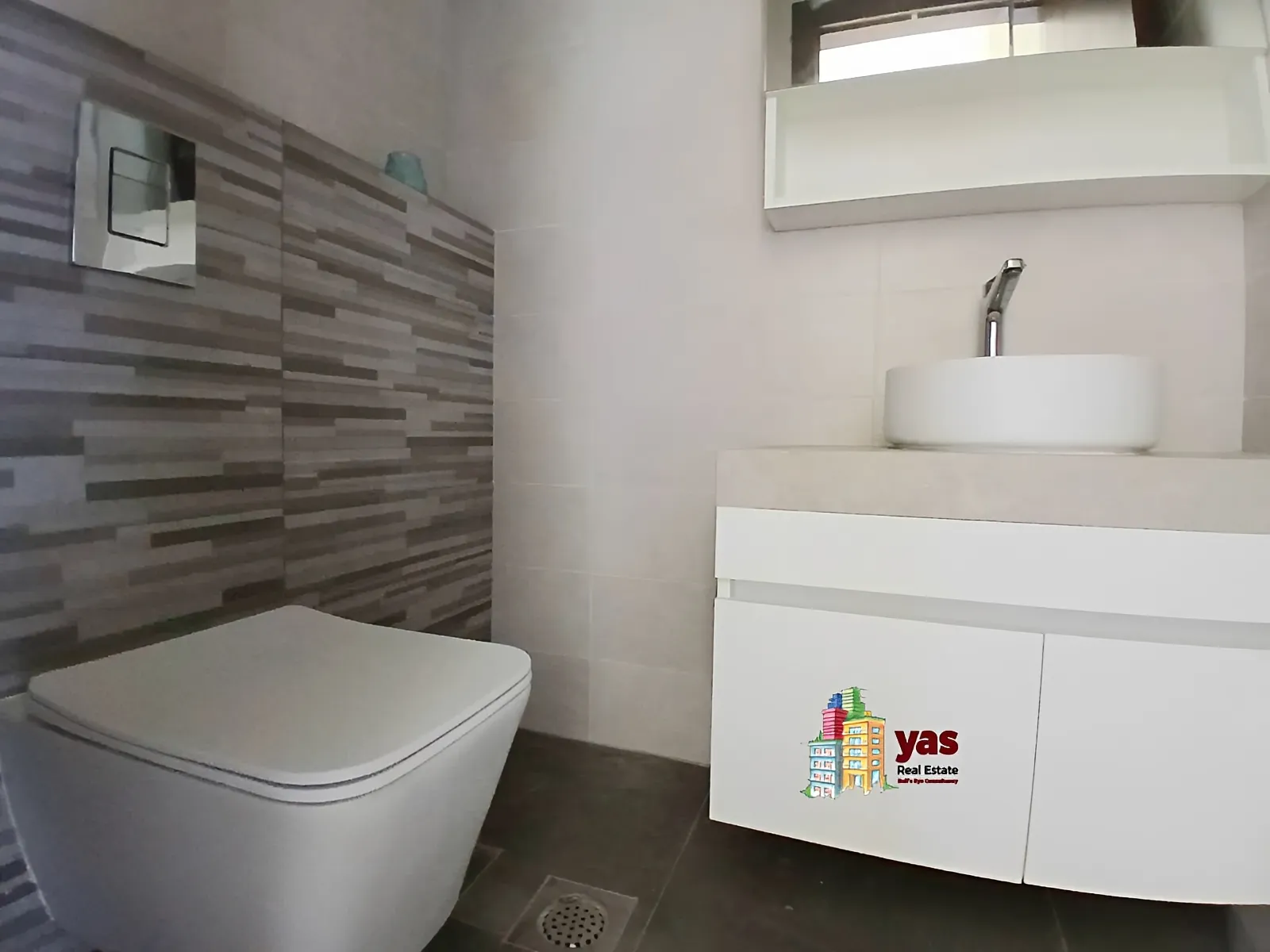 Apartment for Rent in Ajaltoun