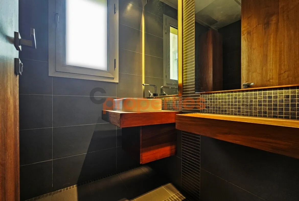 Apartment for Sale in Achrafieh