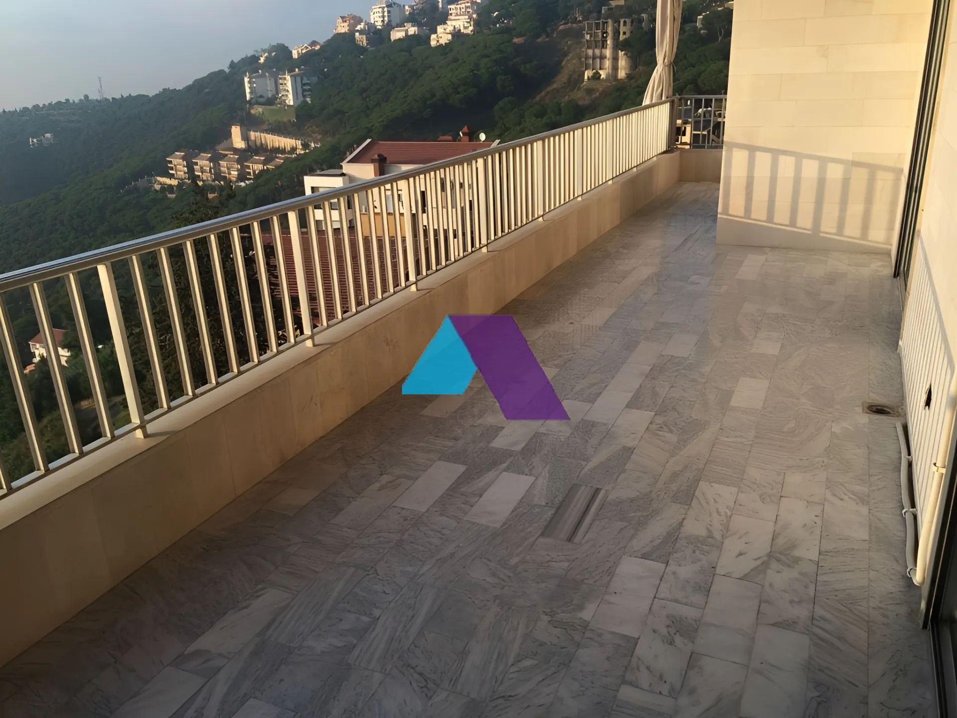 Apartment for Sale in Ain Saadeh