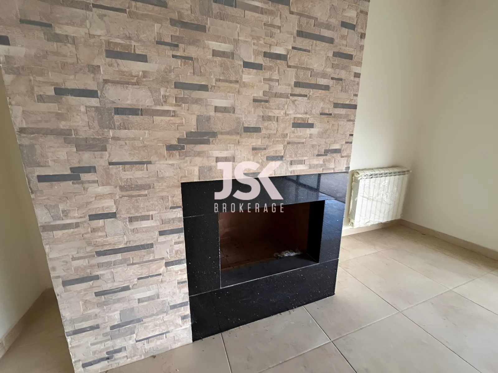 Apartment for Sale in Qortadah