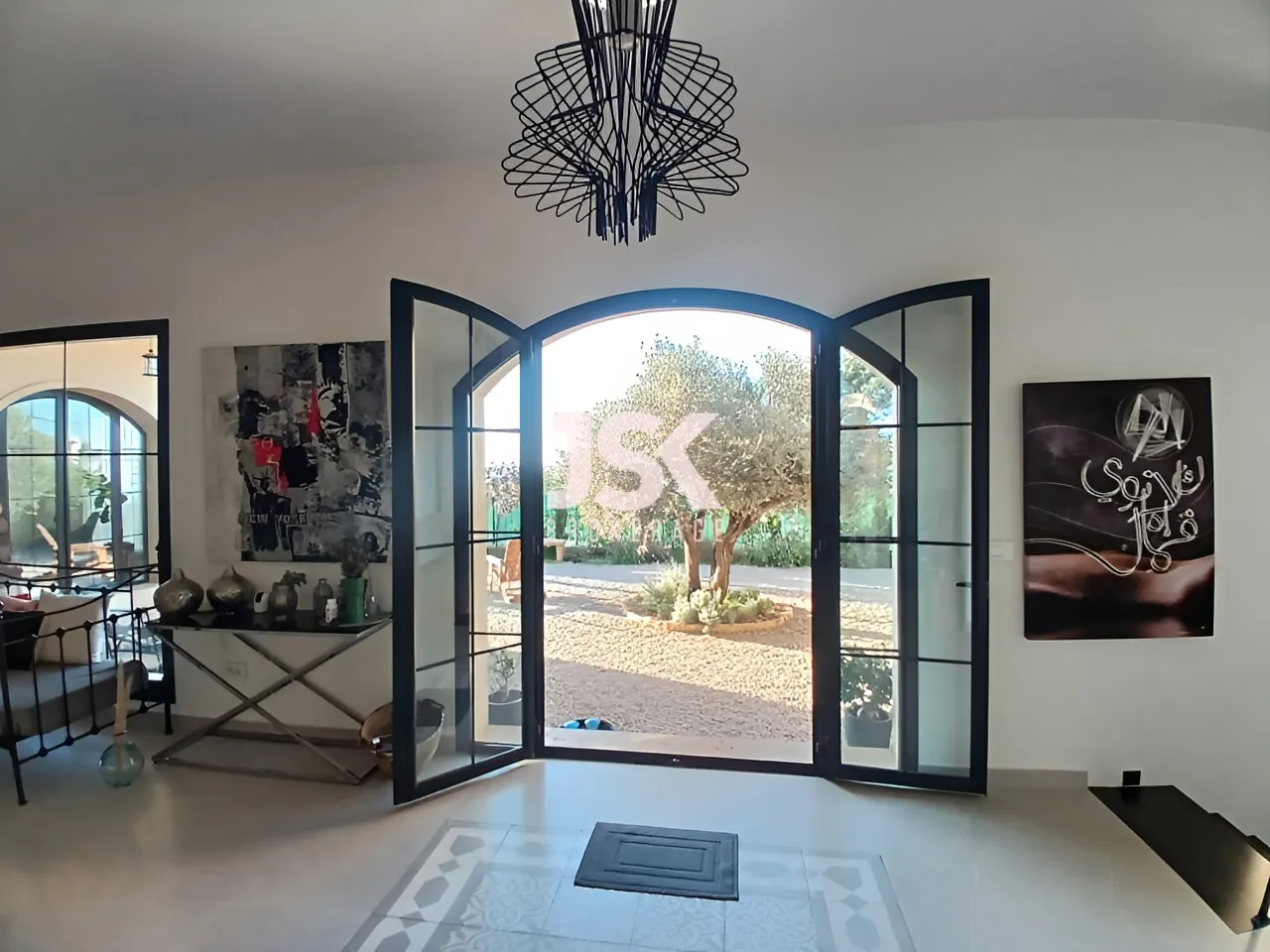 Villa for Sale in Roumieh