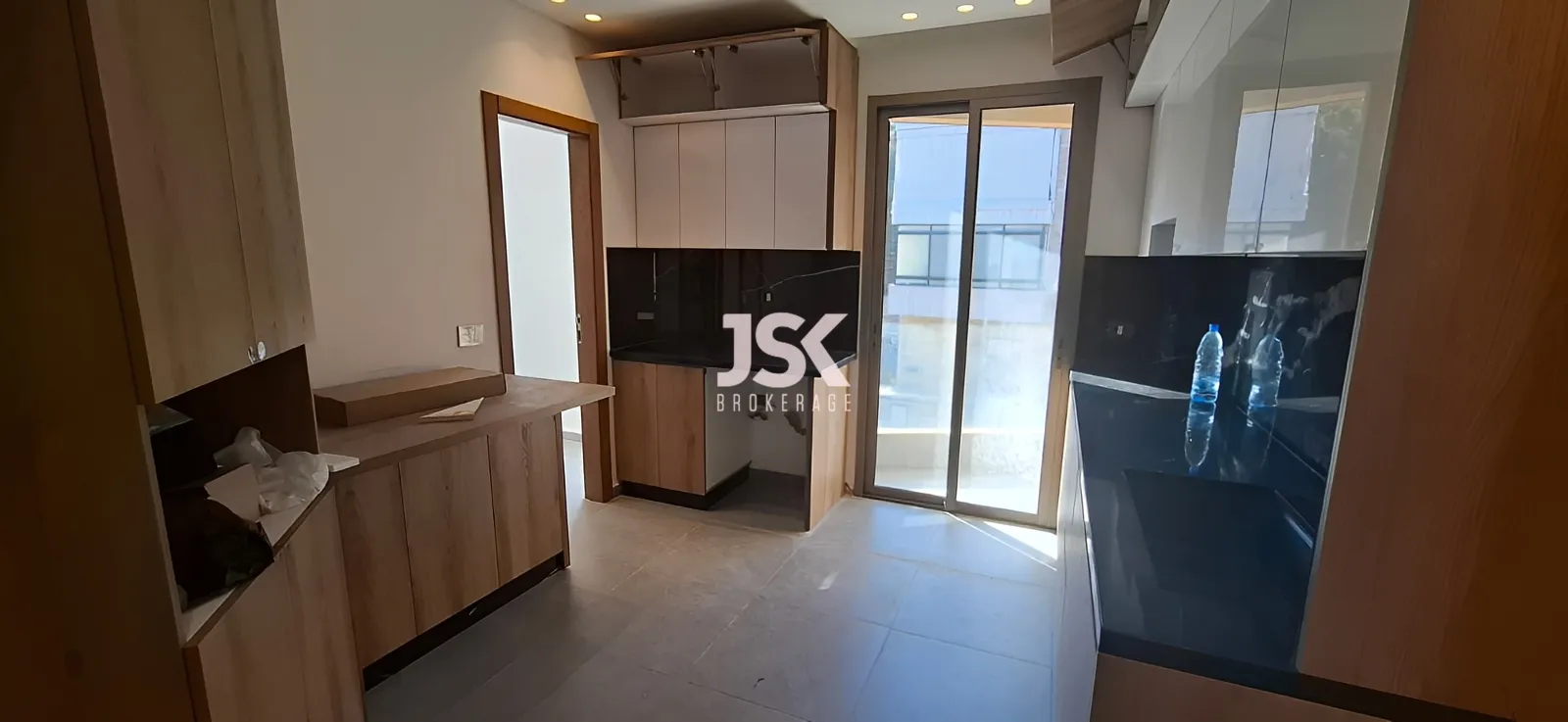 Apartment for Sale in بيت الكيكو، Lebanon - 3 bed, 3 bath