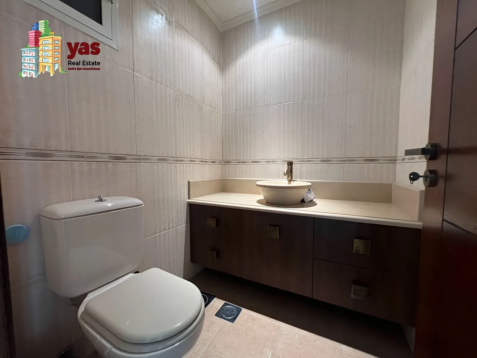 Apartment for Rent in Adonis