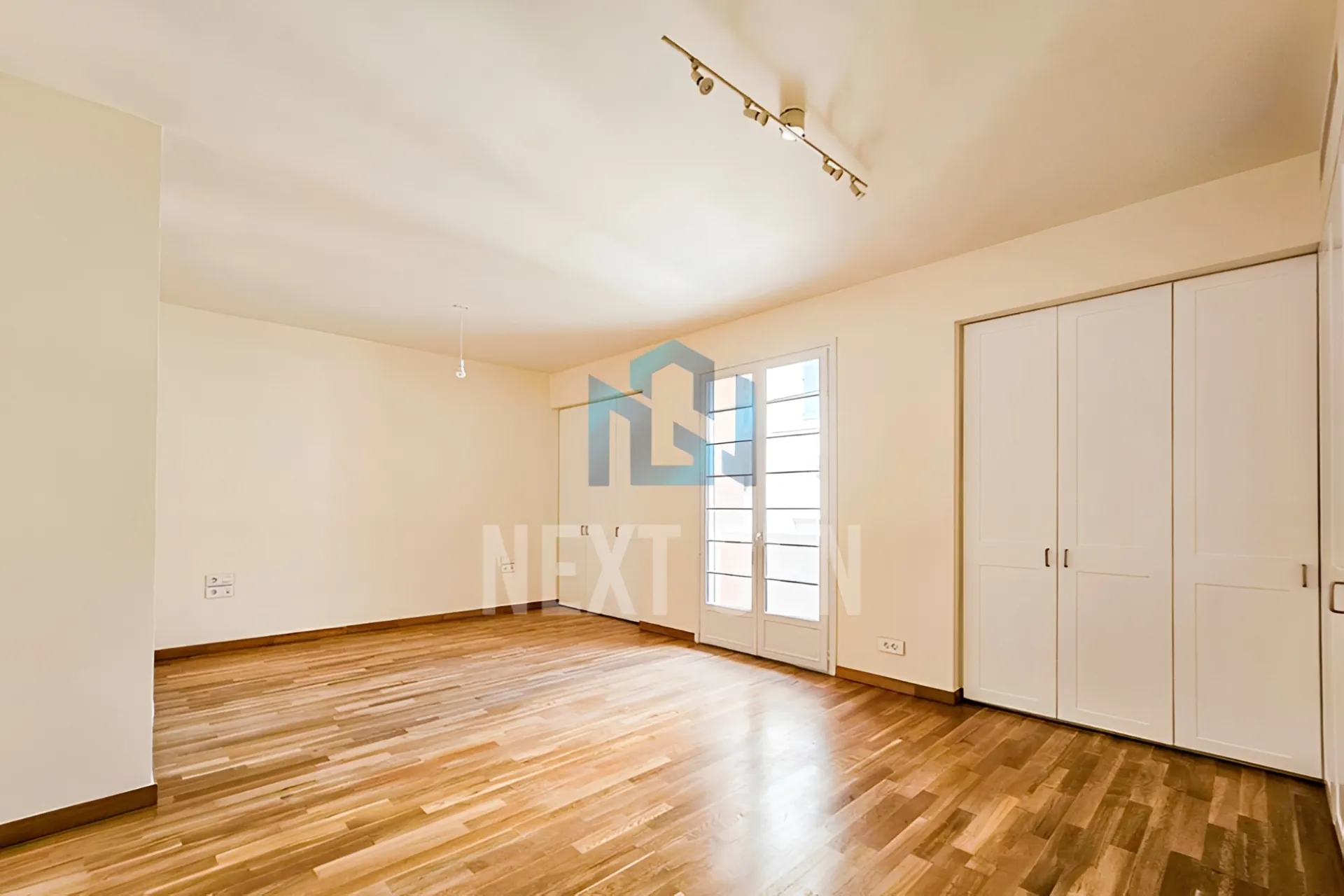 Apartment for sale in Saifi Village, Beirut, Lebanon