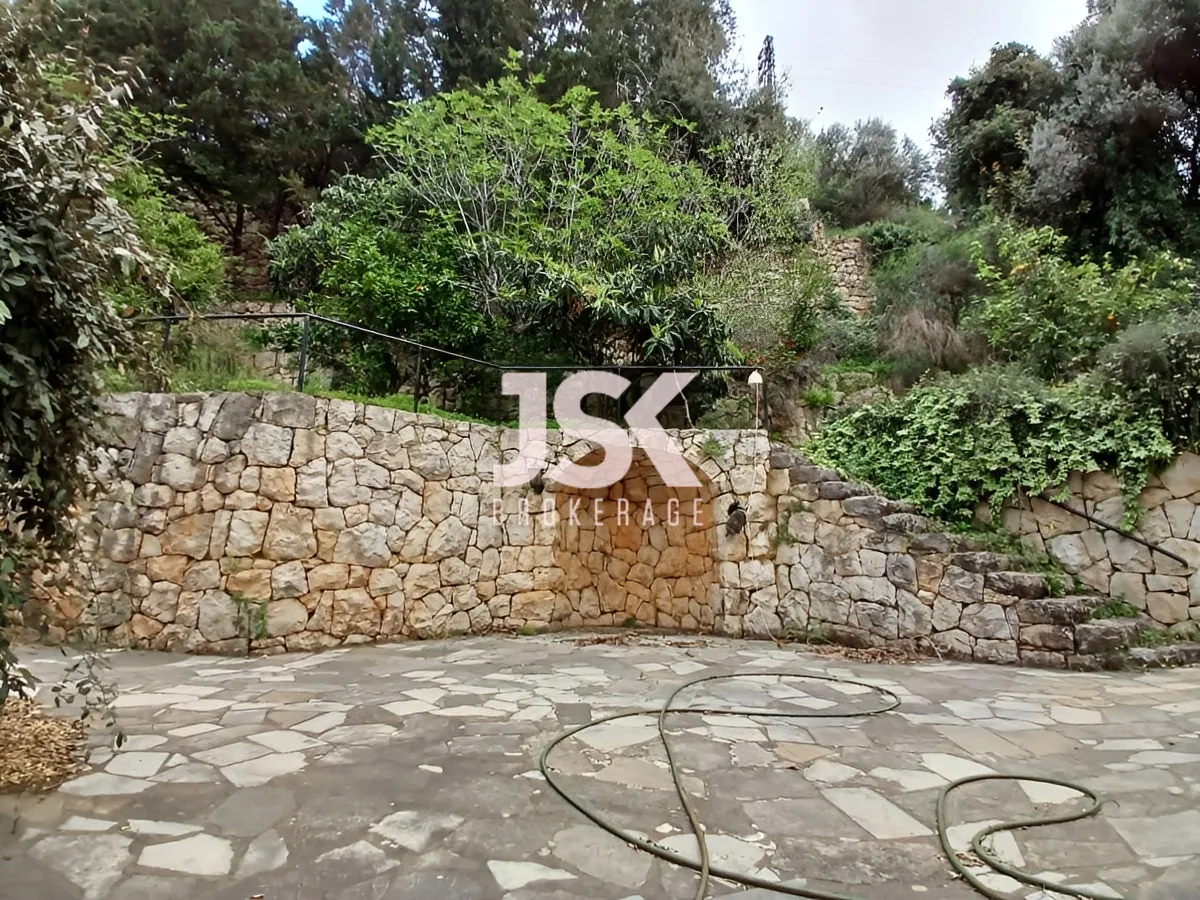 Villa for Sale in Qornet El Hamra, Lebanon