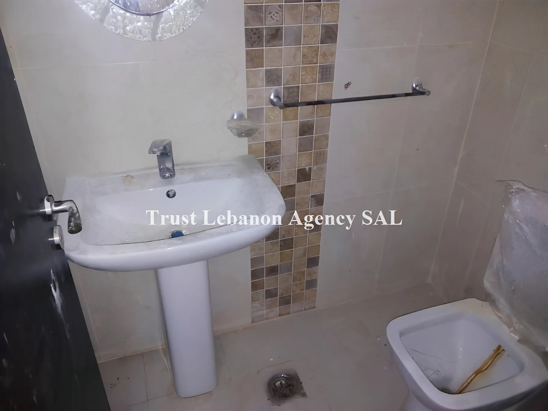 Apartment for Sale in Choueifat, Al Aamroussieh