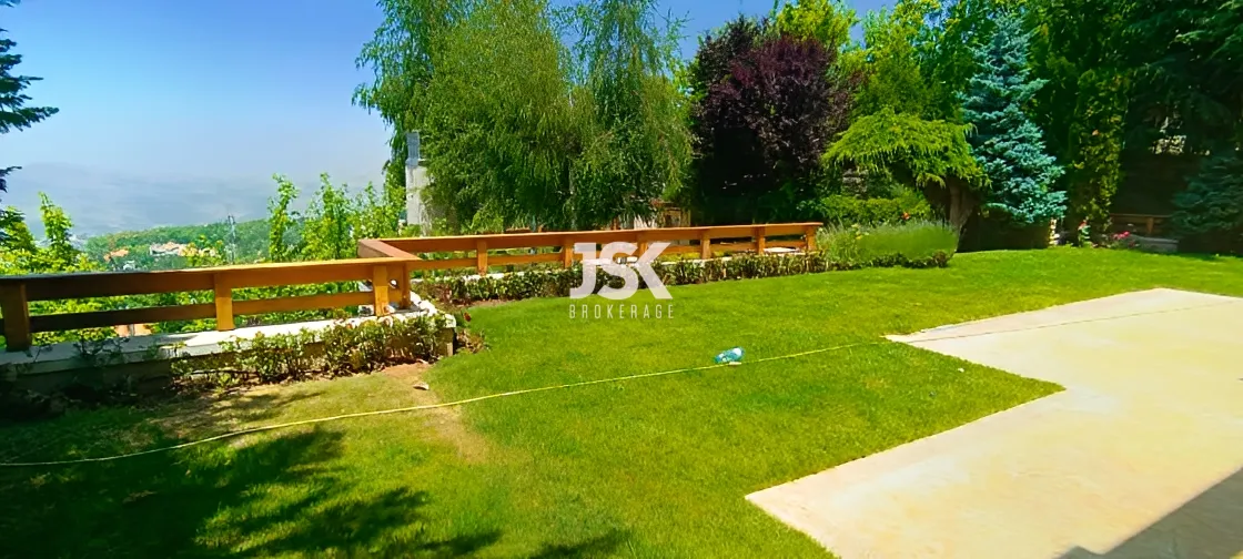 Villa for Sale in Faqra
