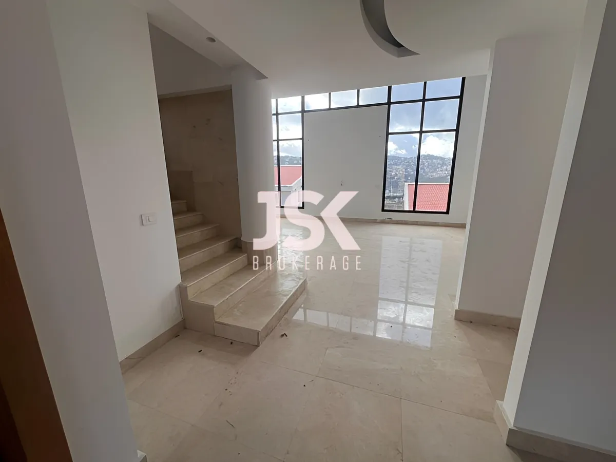Villa for Sale in Souq El Gharb, Lebanon - 5 bed, 6 bath