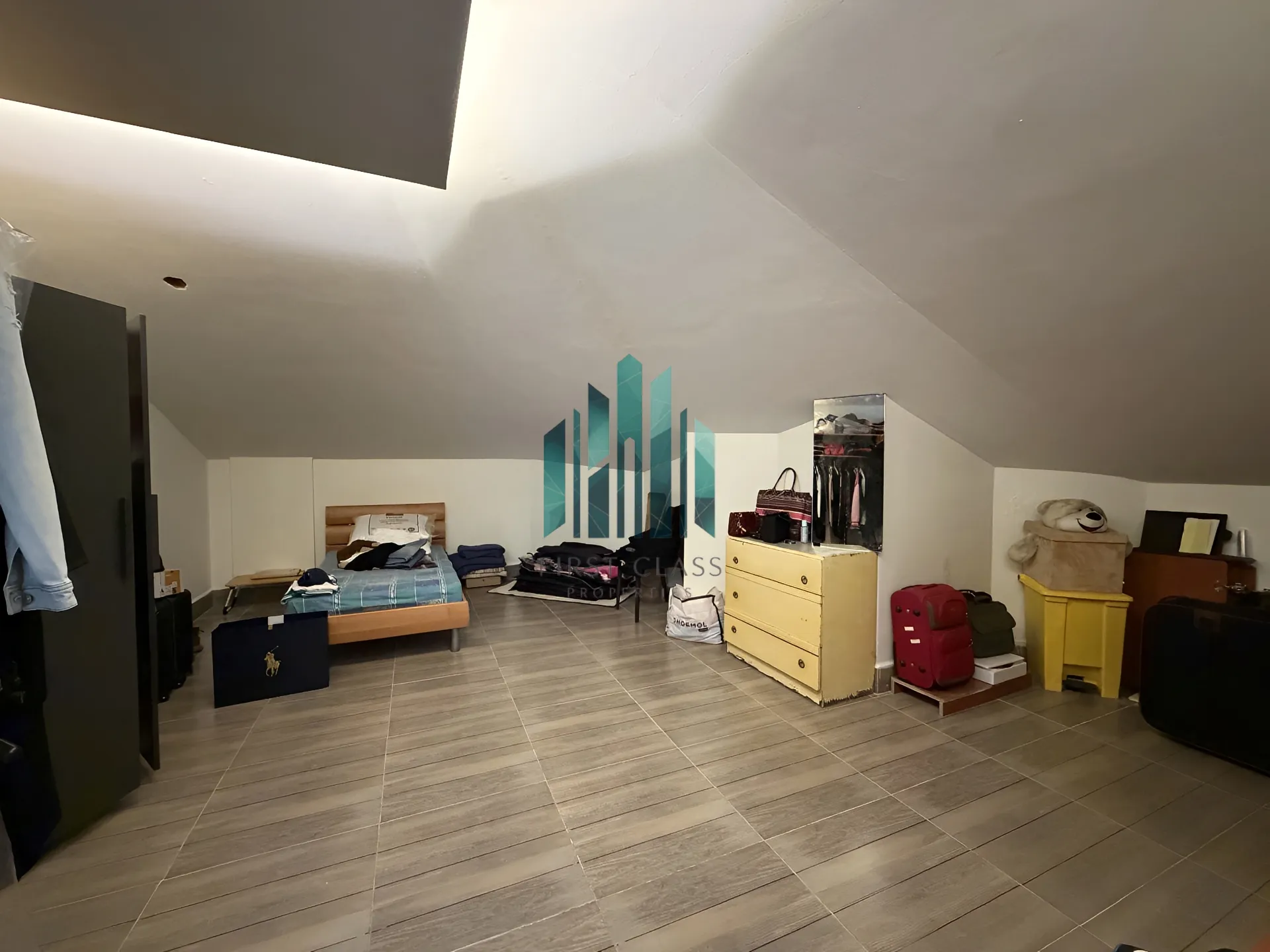 Duplex for Sale in Qornet El Hamra