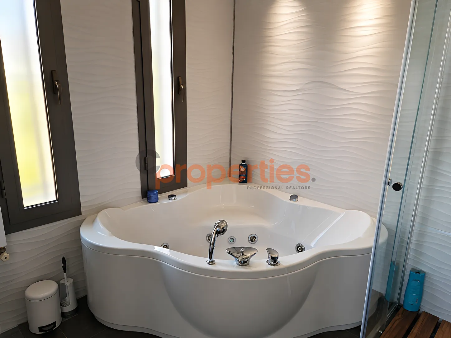 Villa for Sale in Aannaya