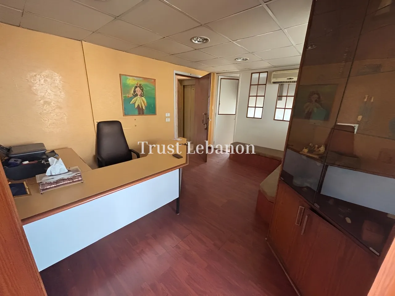 Office for rent in Hazmieh