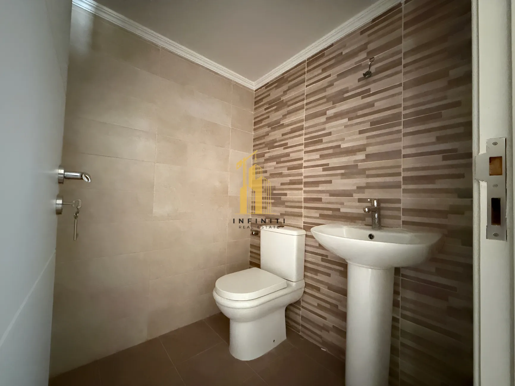 Apartment for sale in Dawhet Aramoun, Lebanon