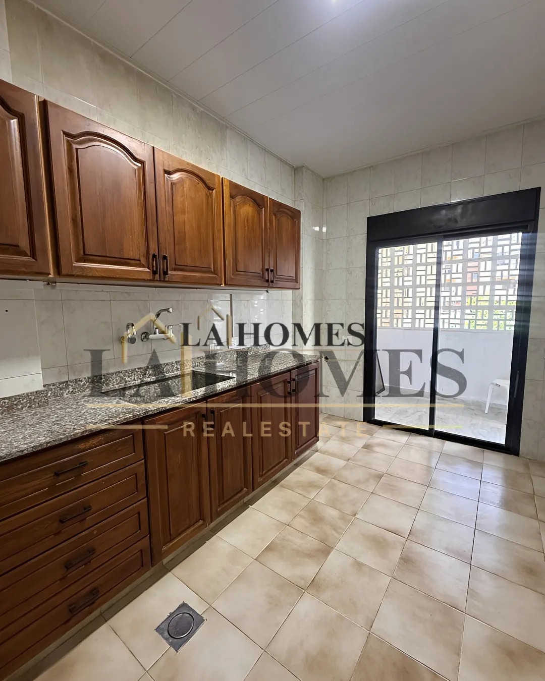 Apartment for sale in Zouk Mosbeh