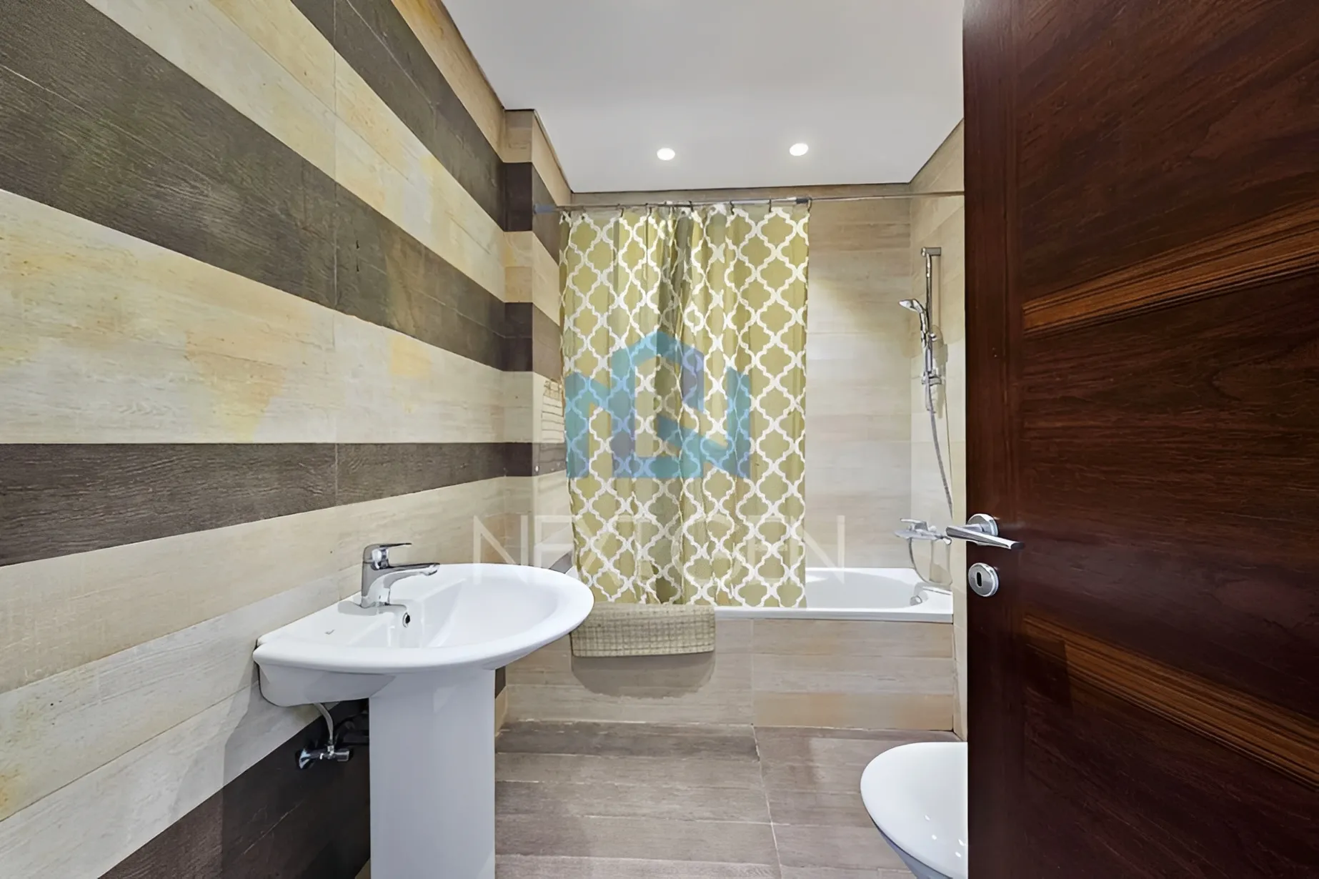 Apartment for sale in Ramleh Al Bayda, Beirut, Lebanon