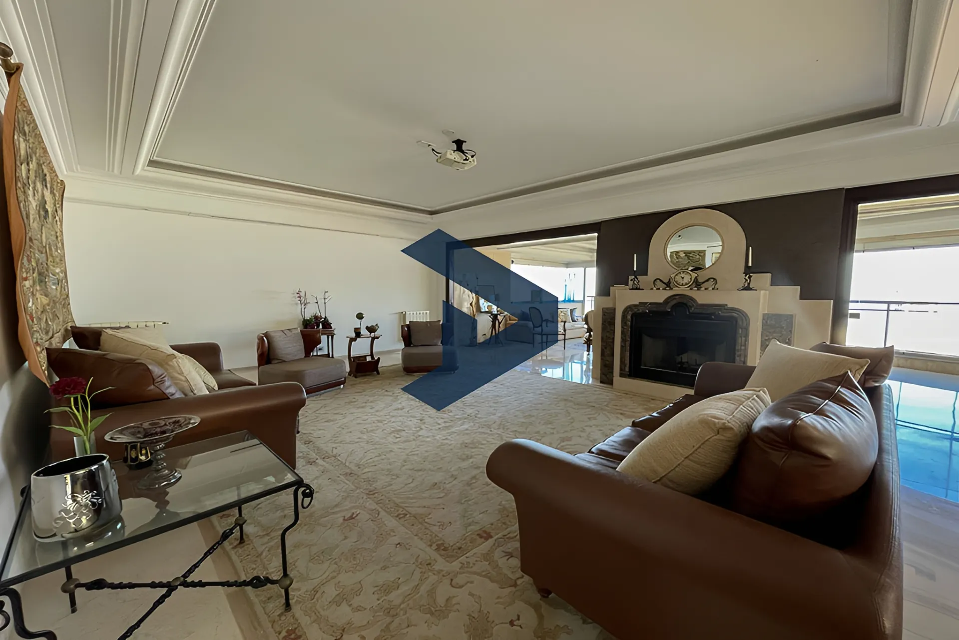 Apartment for rent in Caree d'or, Achrafieh, Lebanon - 4 bed, 5 bath