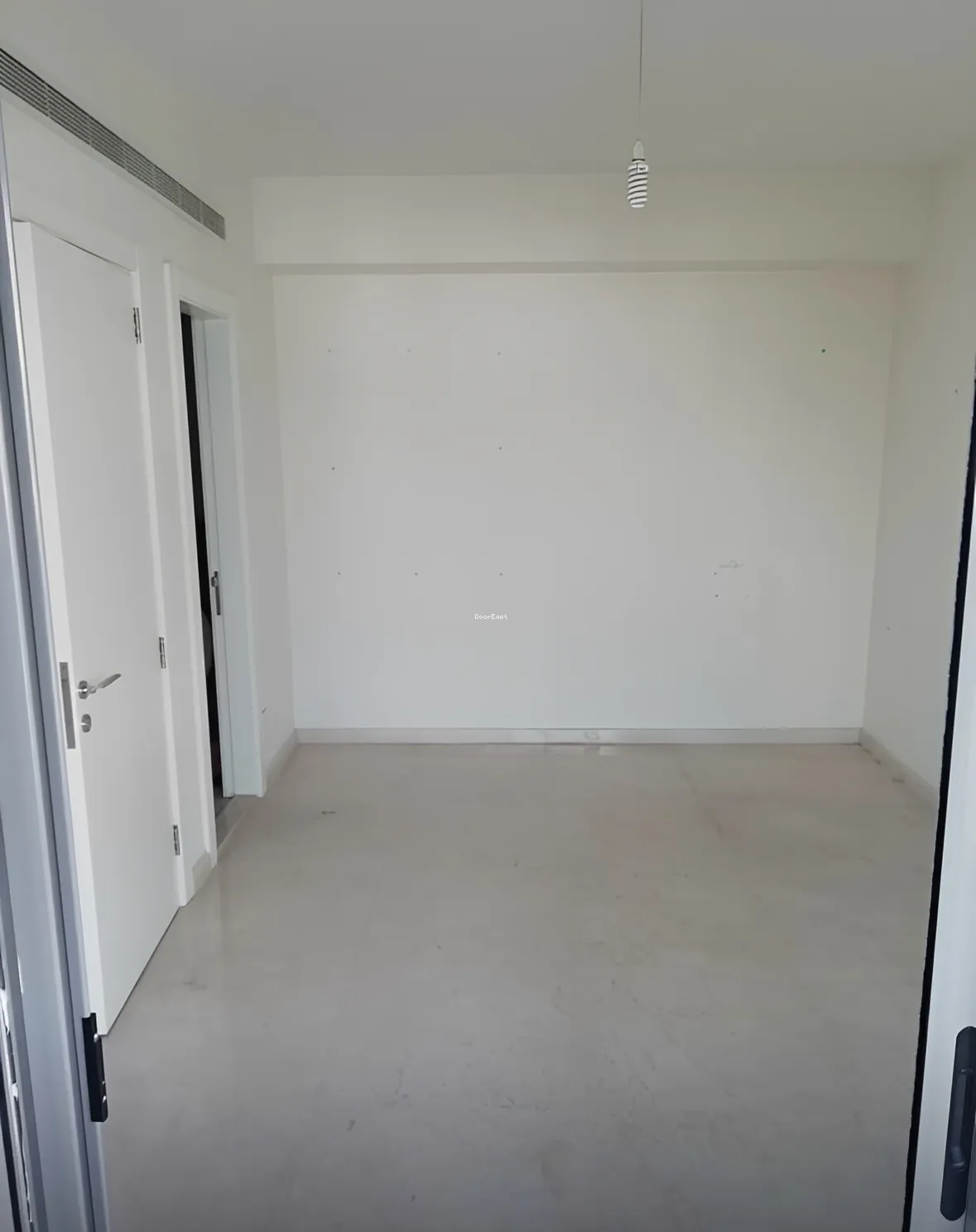 Office for rent in Achrafieh