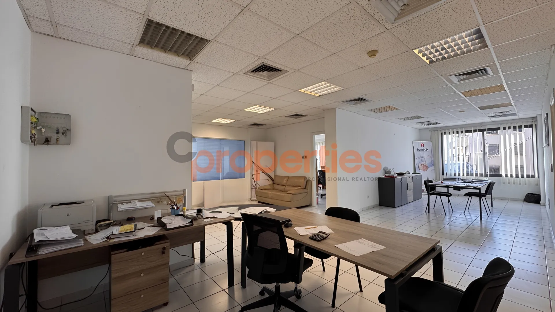 Office for Rent in Aaoukar