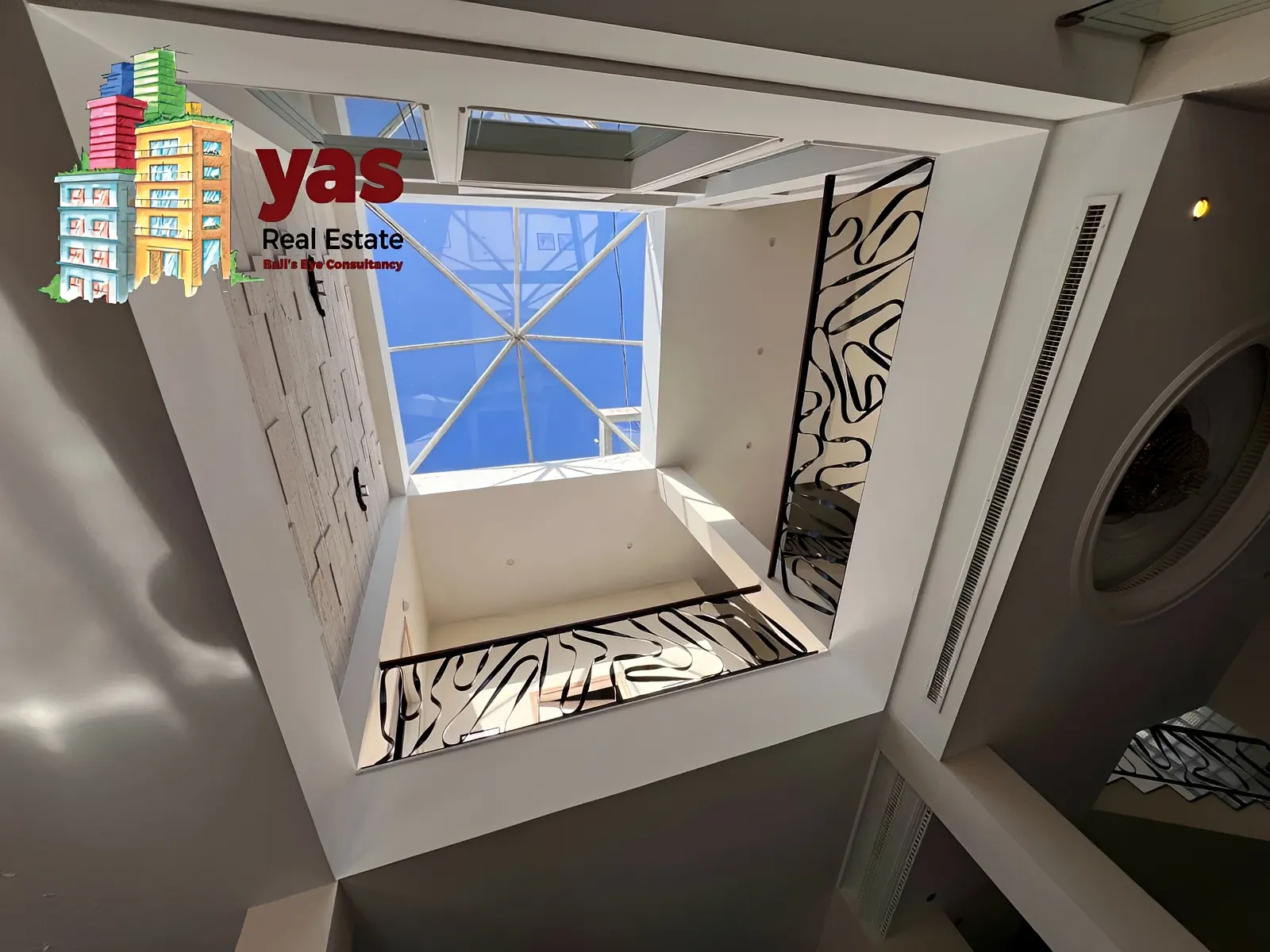 Triplex for sale in Chnaneir