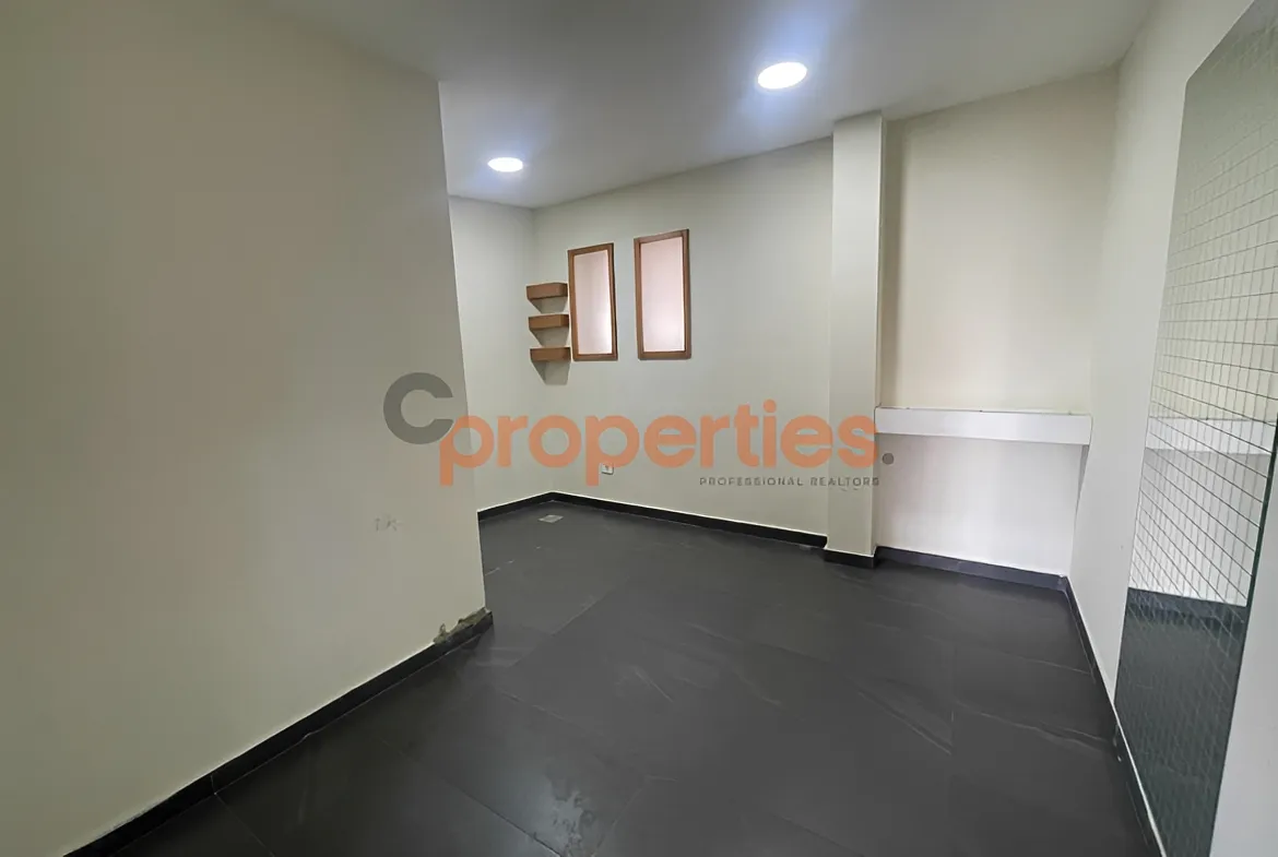 Office for Rent in Saifi Village