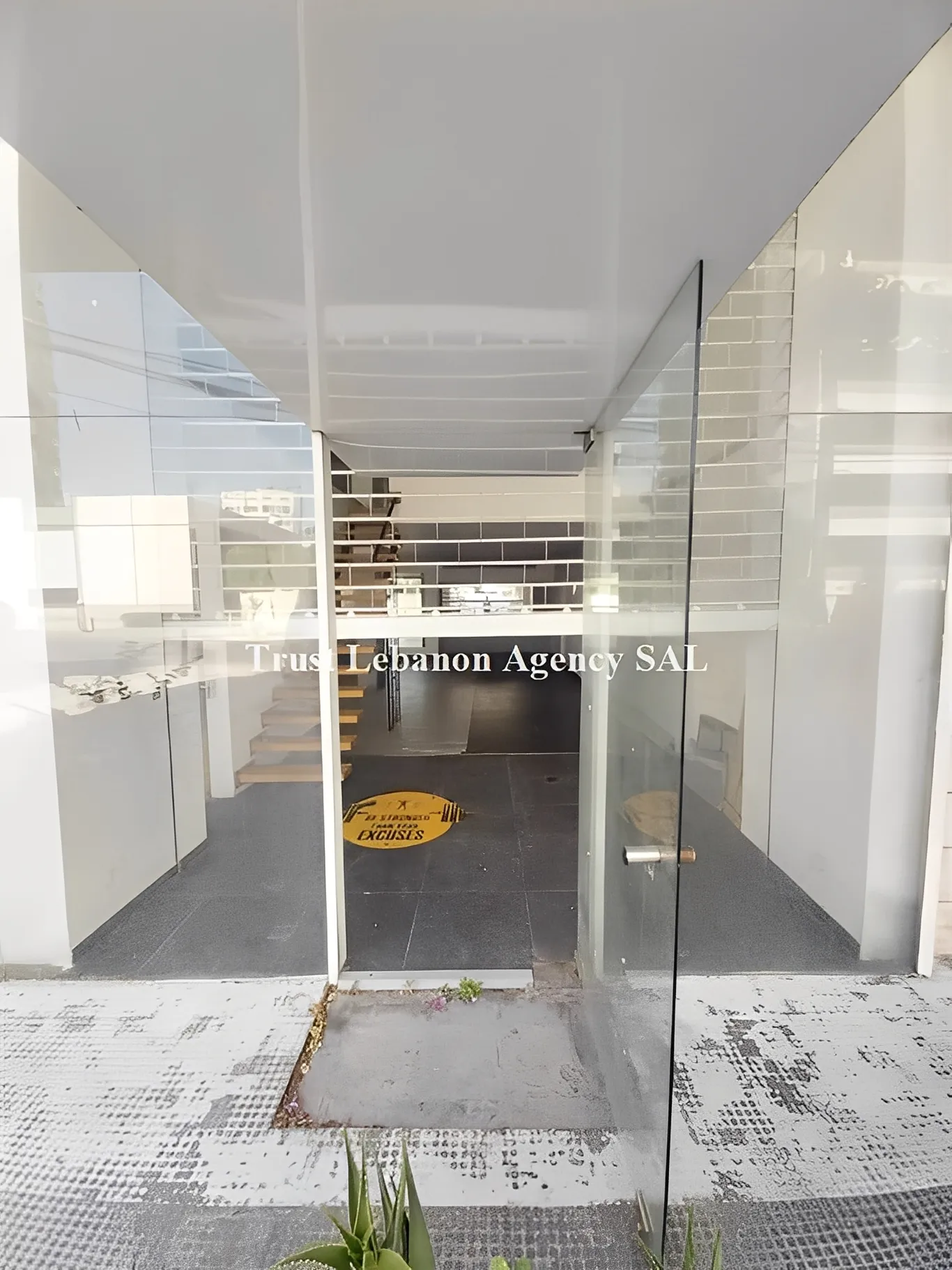Commercial Property For Rent in Metn, Horsh Tabet