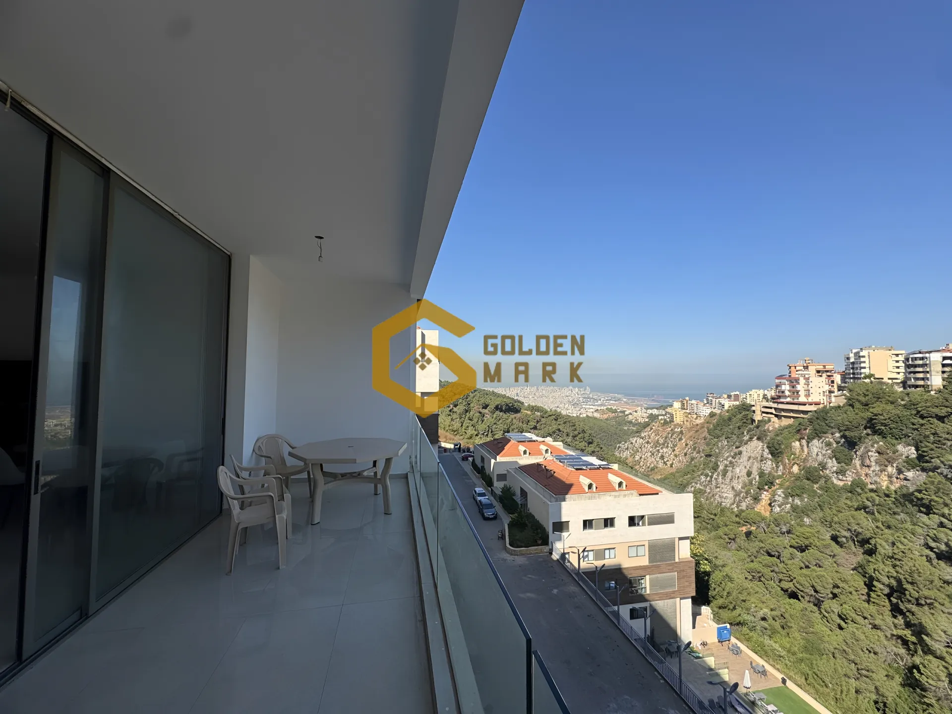 Apartment for Rent in Qennabet Broummana