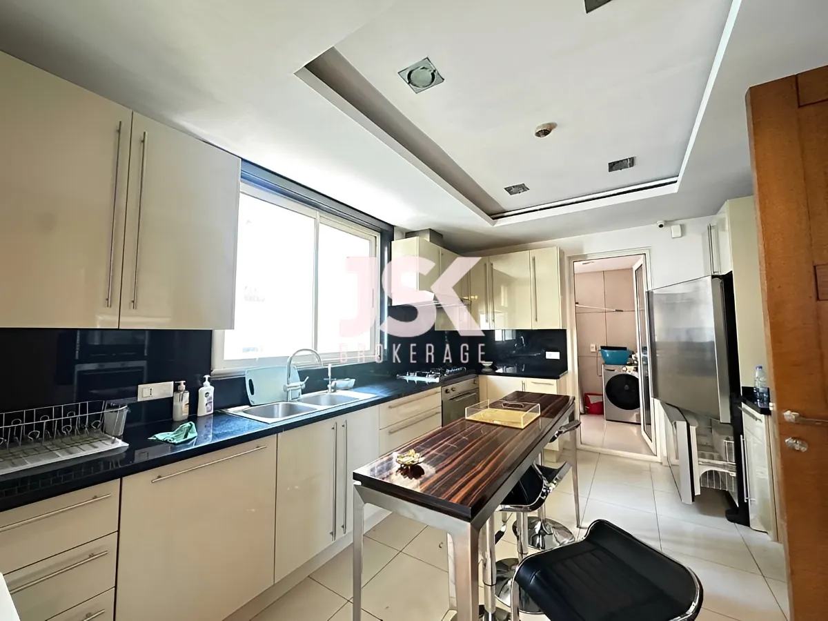 Apartment for Sale in Ain Al Mraiseh, Beirut, Lebanon