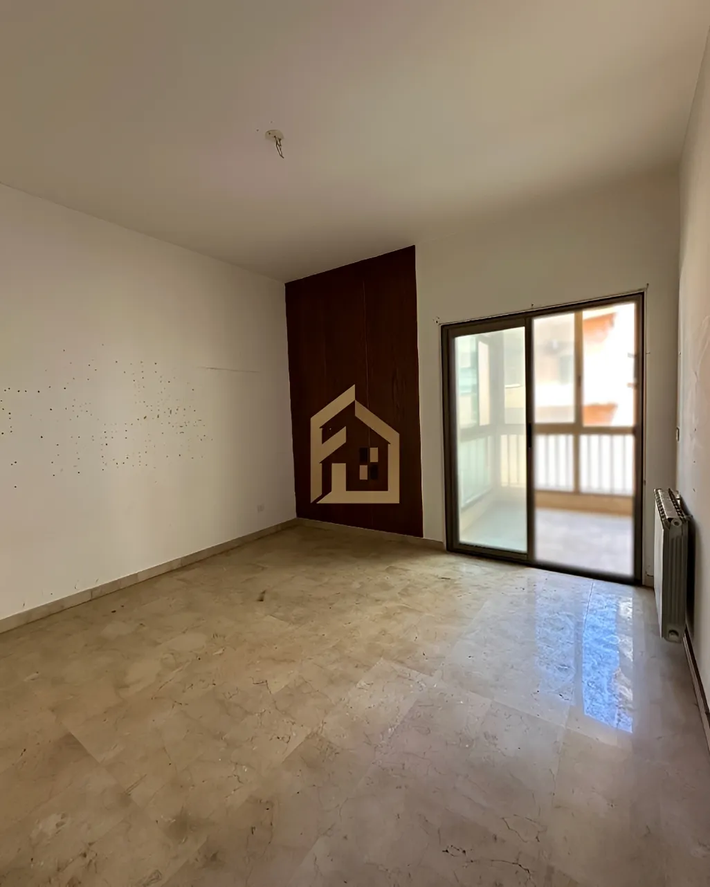 Apartment for sale in Manara