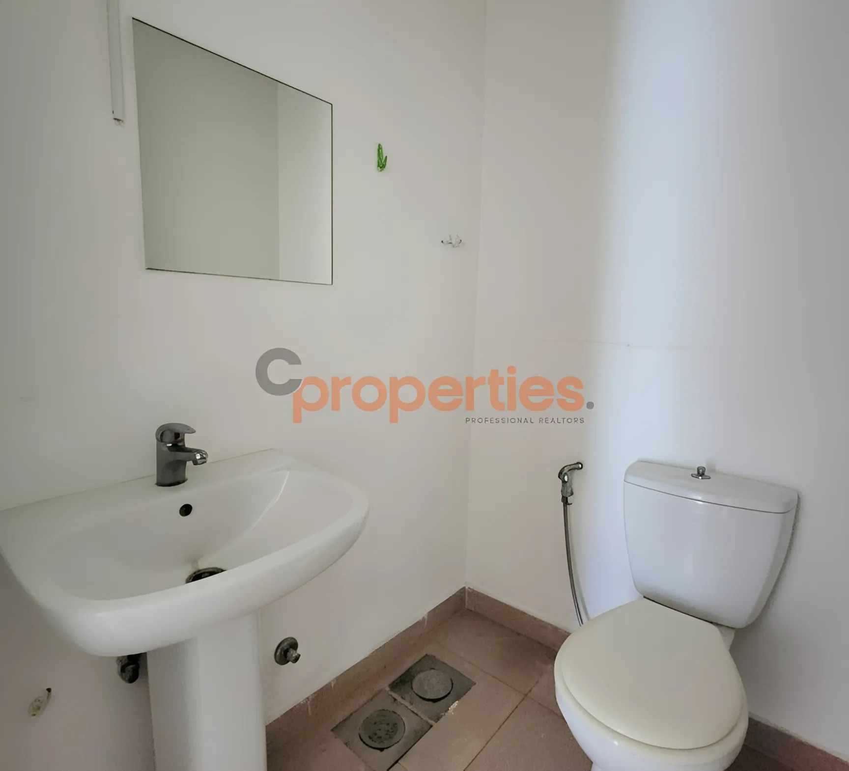 Shop for Rent in Aamchit