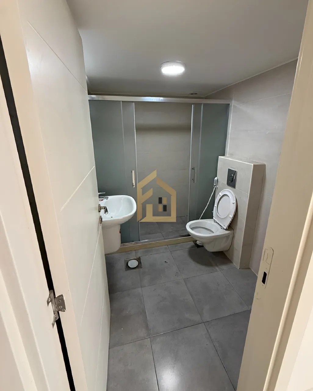 Apartment for rent in Achrafieh, Beirut, Lebanon