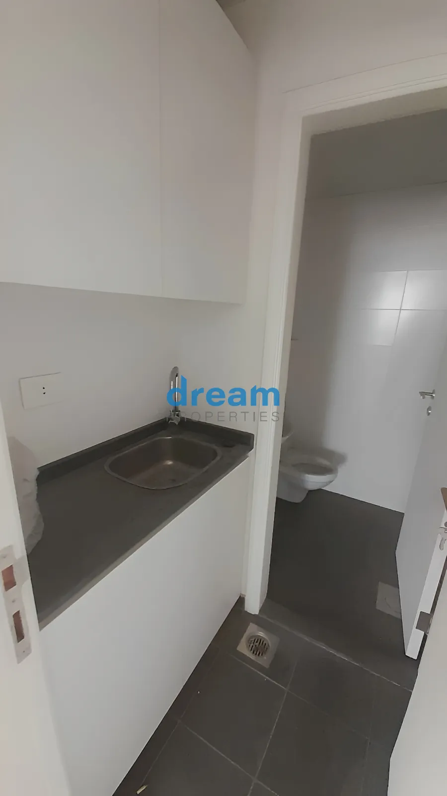 Commercial Commercial for sale in Hazmieh, Lebanon