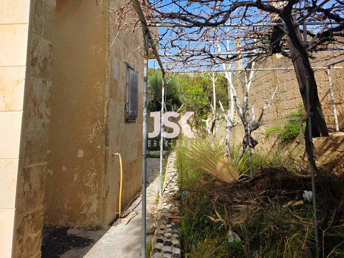 Villa for Sale in Barbir