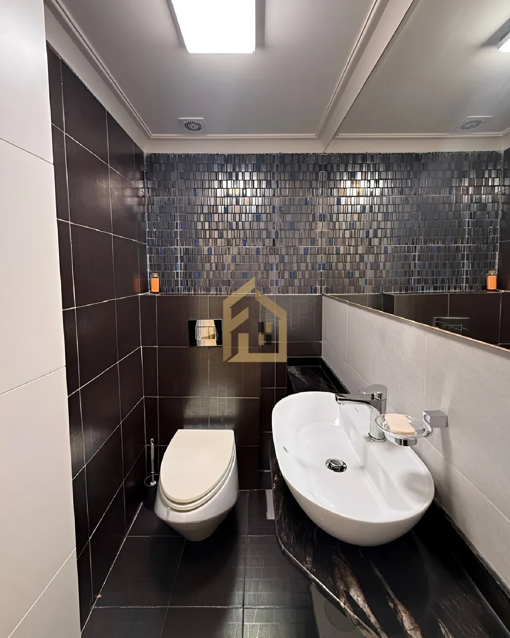 Apartment for sale in Ain Saadeh, Lebanon - 4 bed, 6 bath