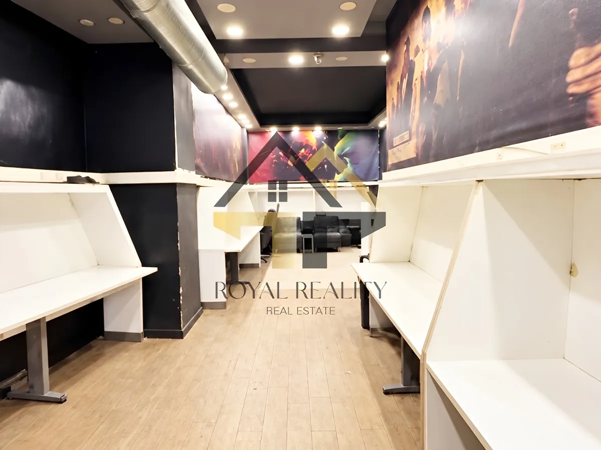 Shop for rent in Hamra