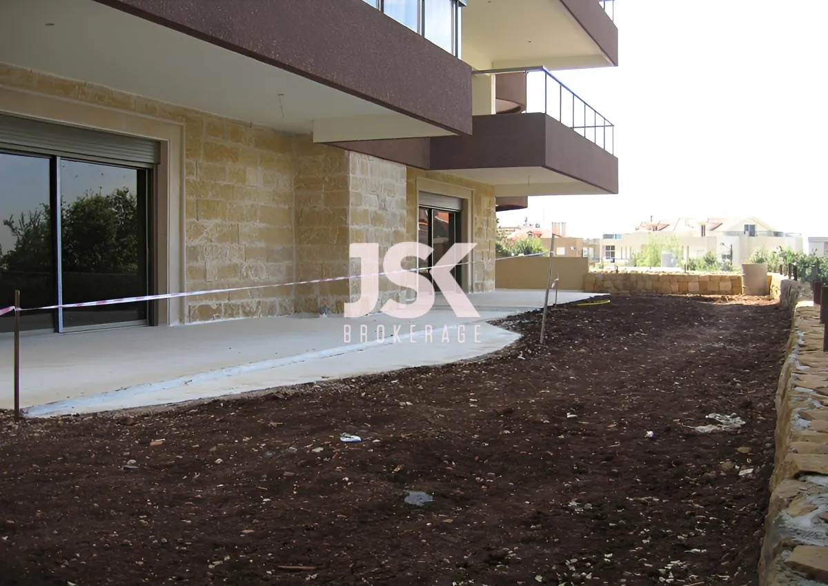 Apartment for Sale in Ballouneh, Lebanon - 3 bed, 3 bath