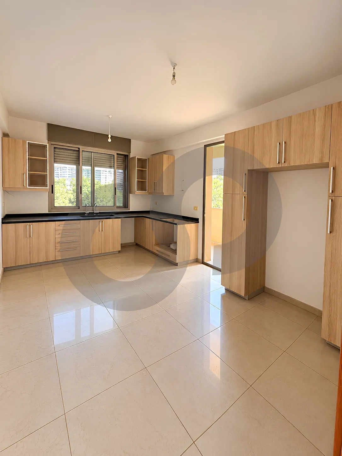 Building for Sale in Zalqa
