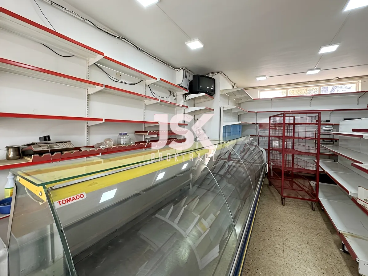 Shop for Rent in Mansourieh