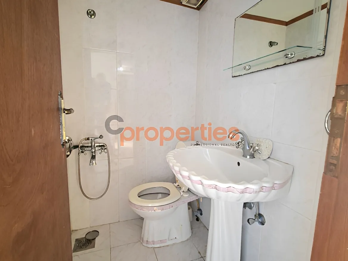 Apartment for Sale in Halat - 3 bed, 2 bath