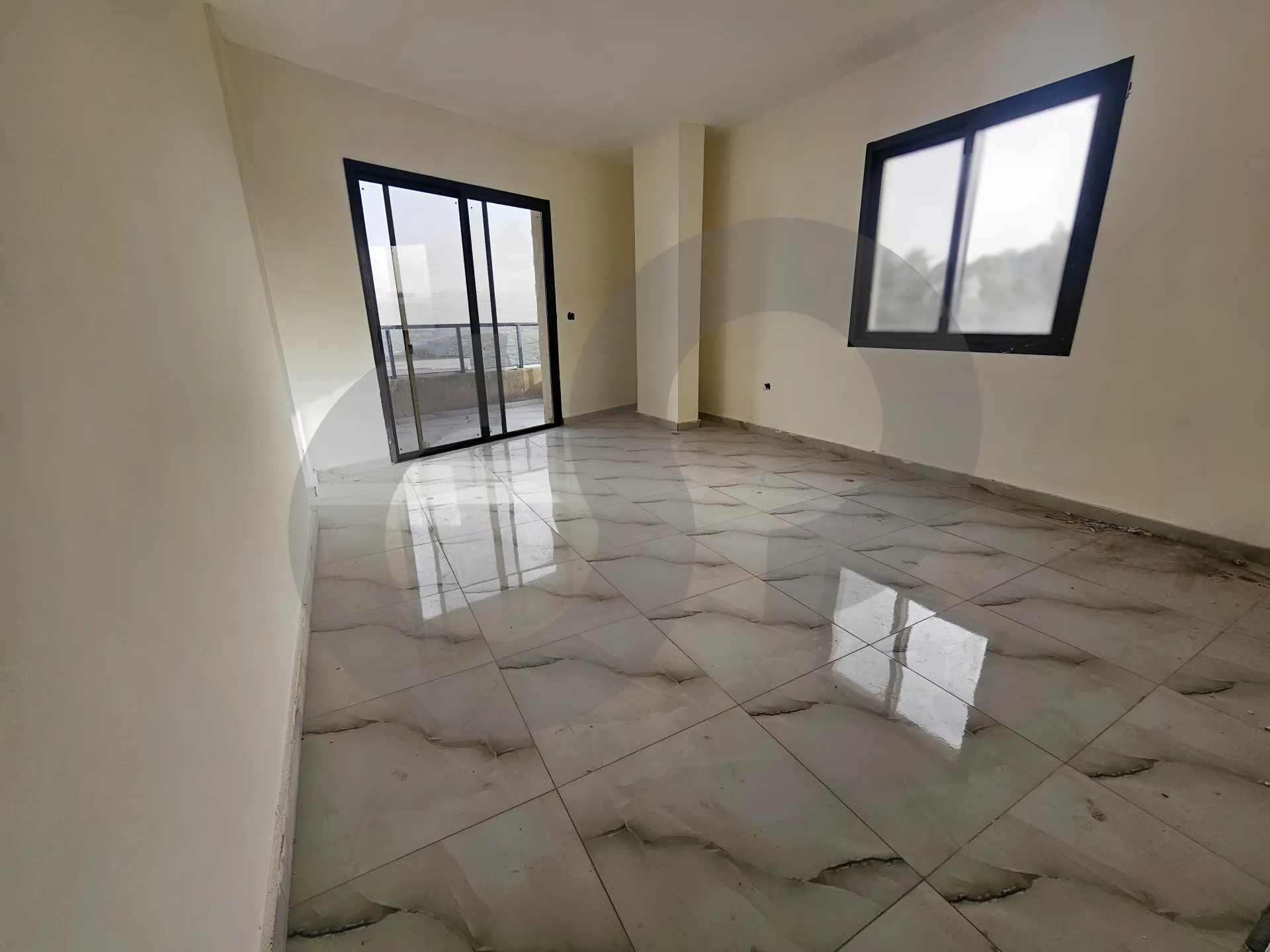 Commercial Property for Rent in Zgharta