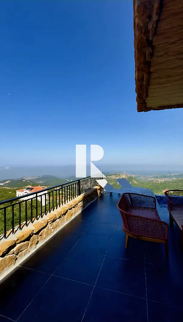 Villa for sale in Mechmech, lebanon