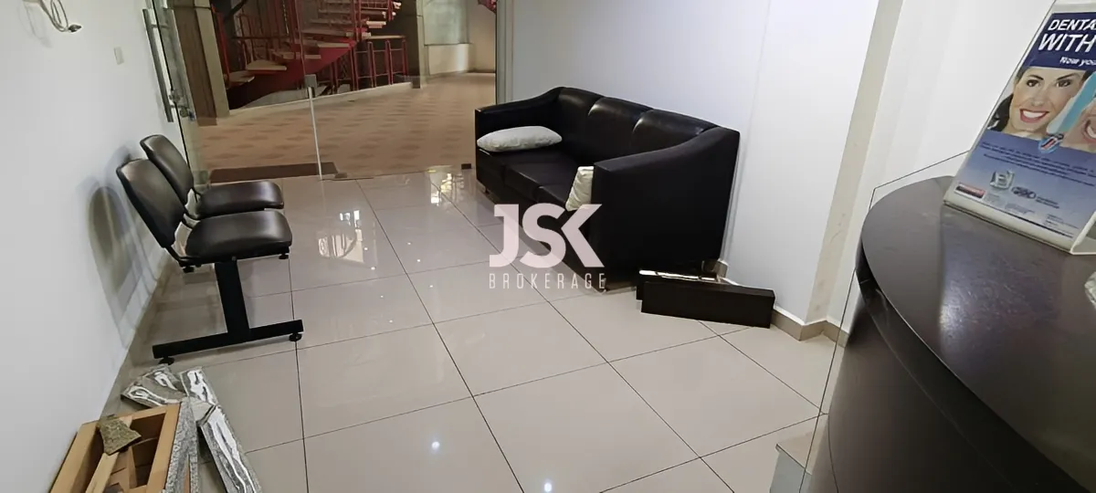 Office for Sale in Jounieh