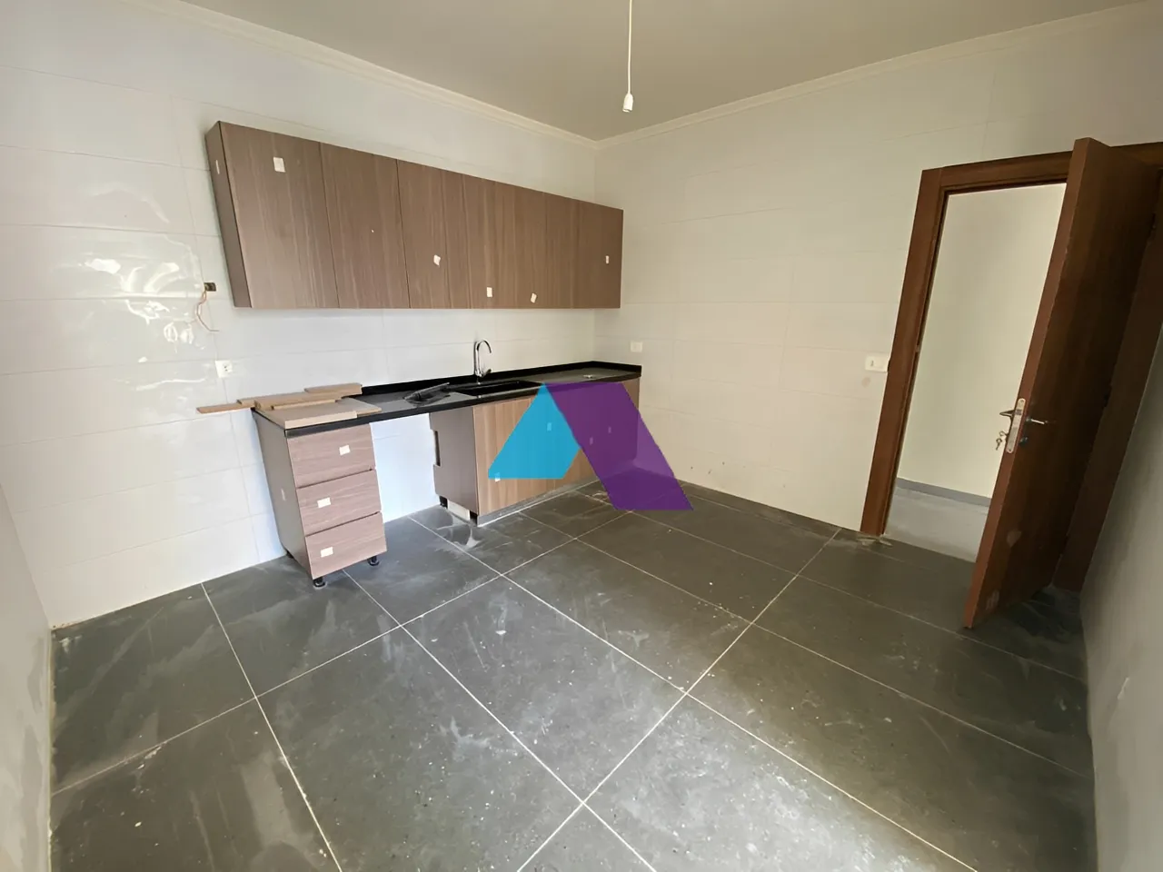 Apartment for Sale in Adonis
