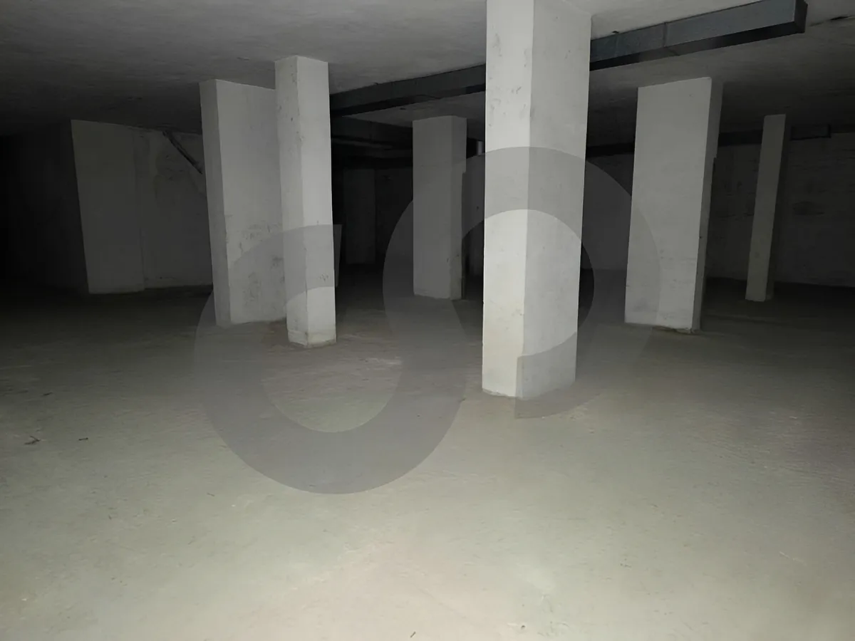 Warehouse for sale in Sanayeh