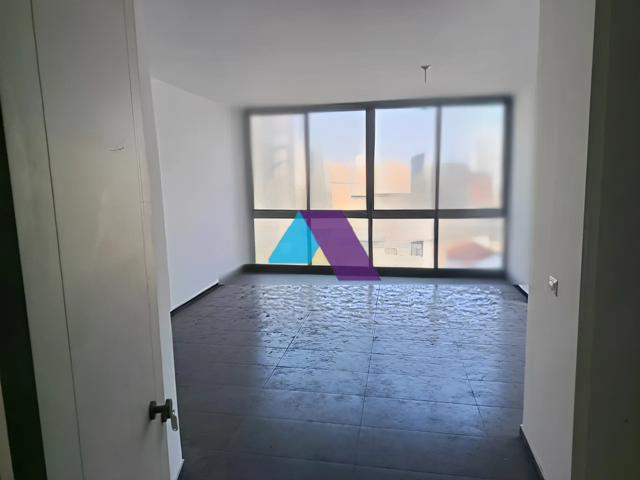 Office for Sale in Ain el remmeneh, baabda