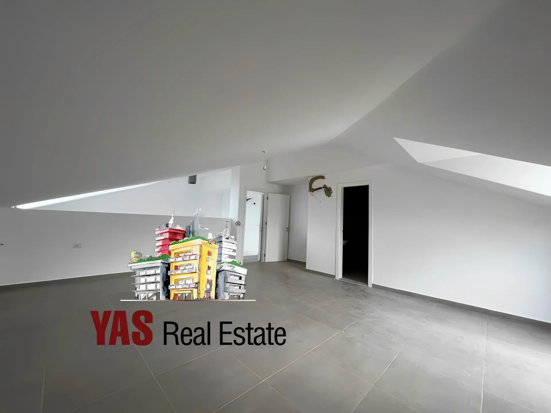 Apartment for Sale in Ballouneh
