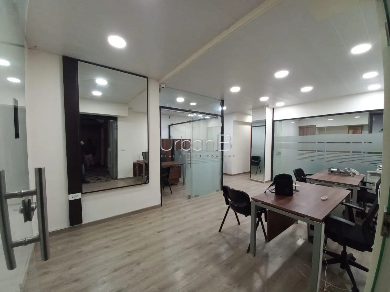 Office for rent in Forn el chebbak, lebanon