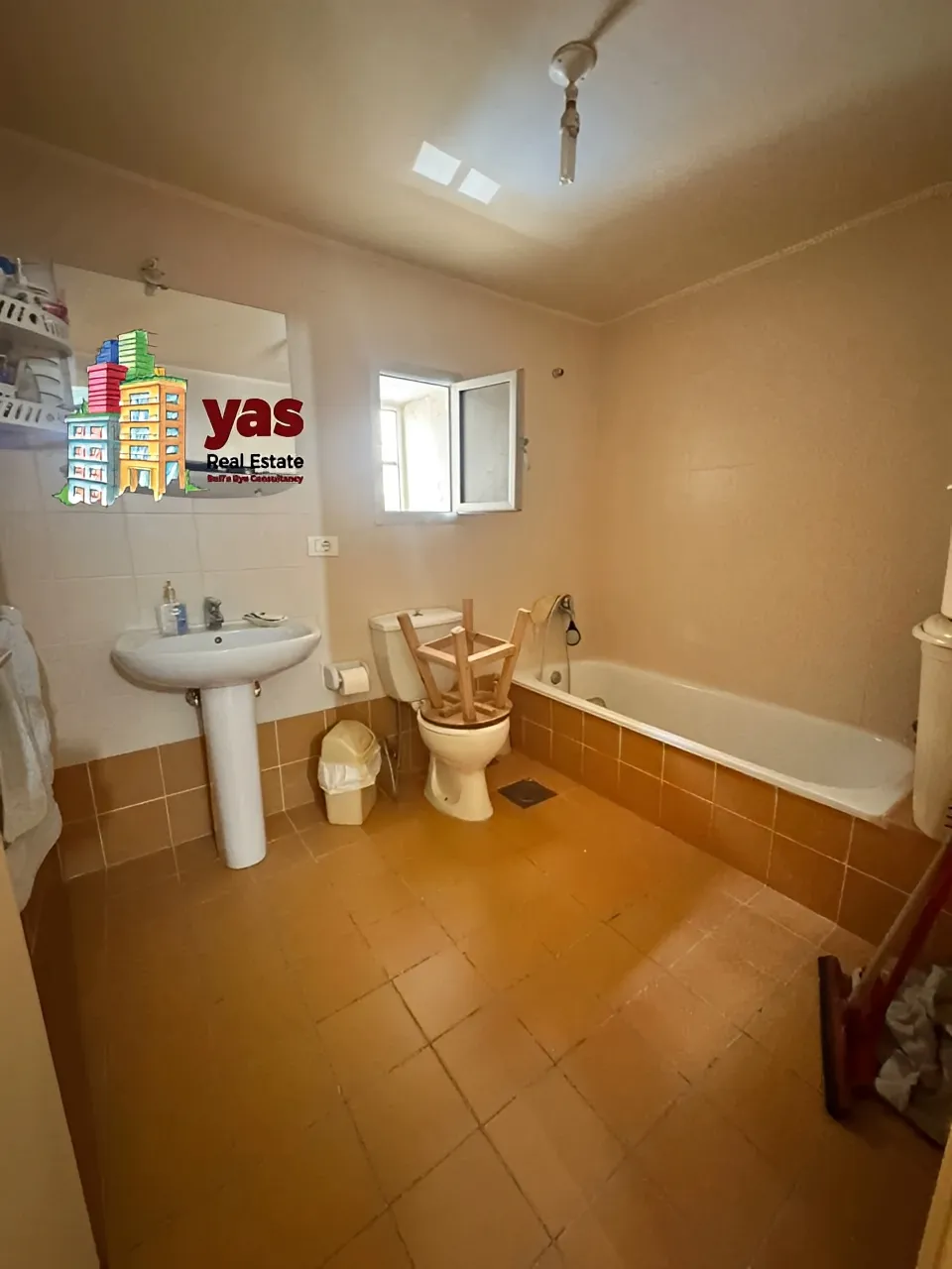 Apartment for Sale in Ain Saadeh