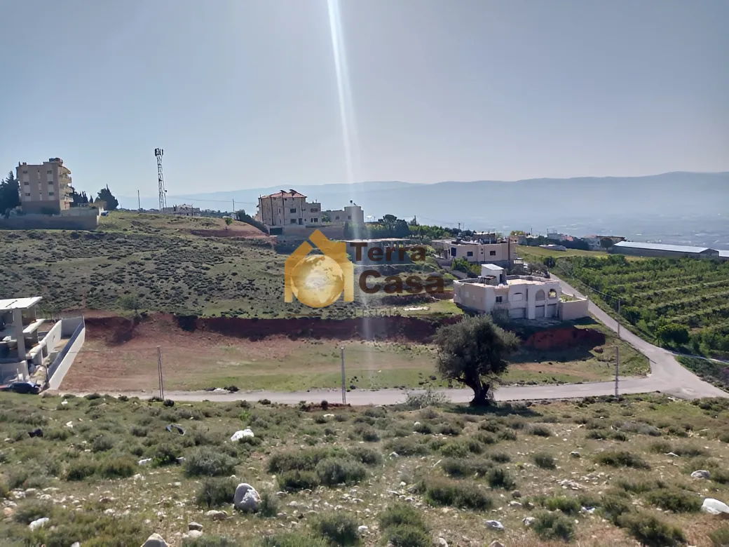 Land for Sale in A Peaceful Area Of Zahle